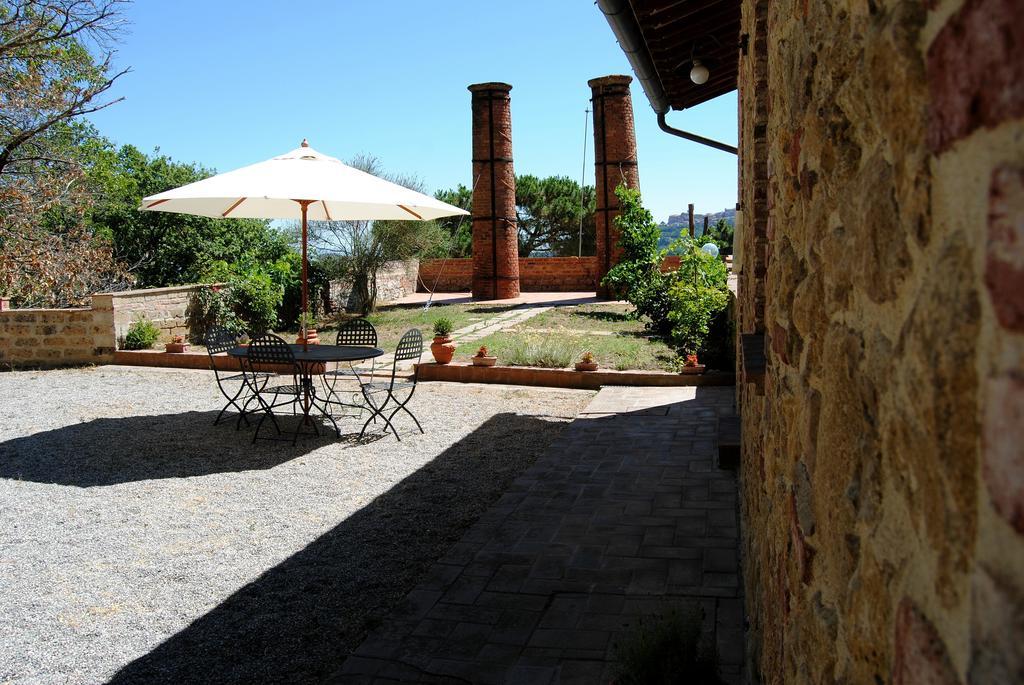 Montepulciano Stazione Agriturismo La Fornace Di Poggianoゲストハウス 部屋 写真